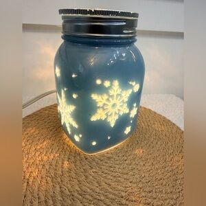 Scentsy Winter‎ Frost Warmer